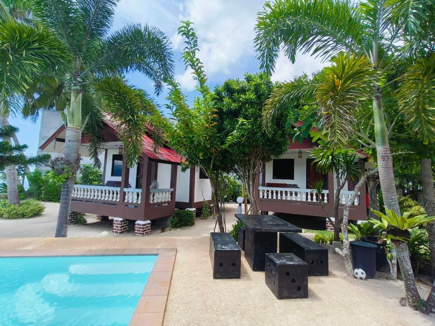 Phangan Lodge Baan Tai Bagian luar foto
