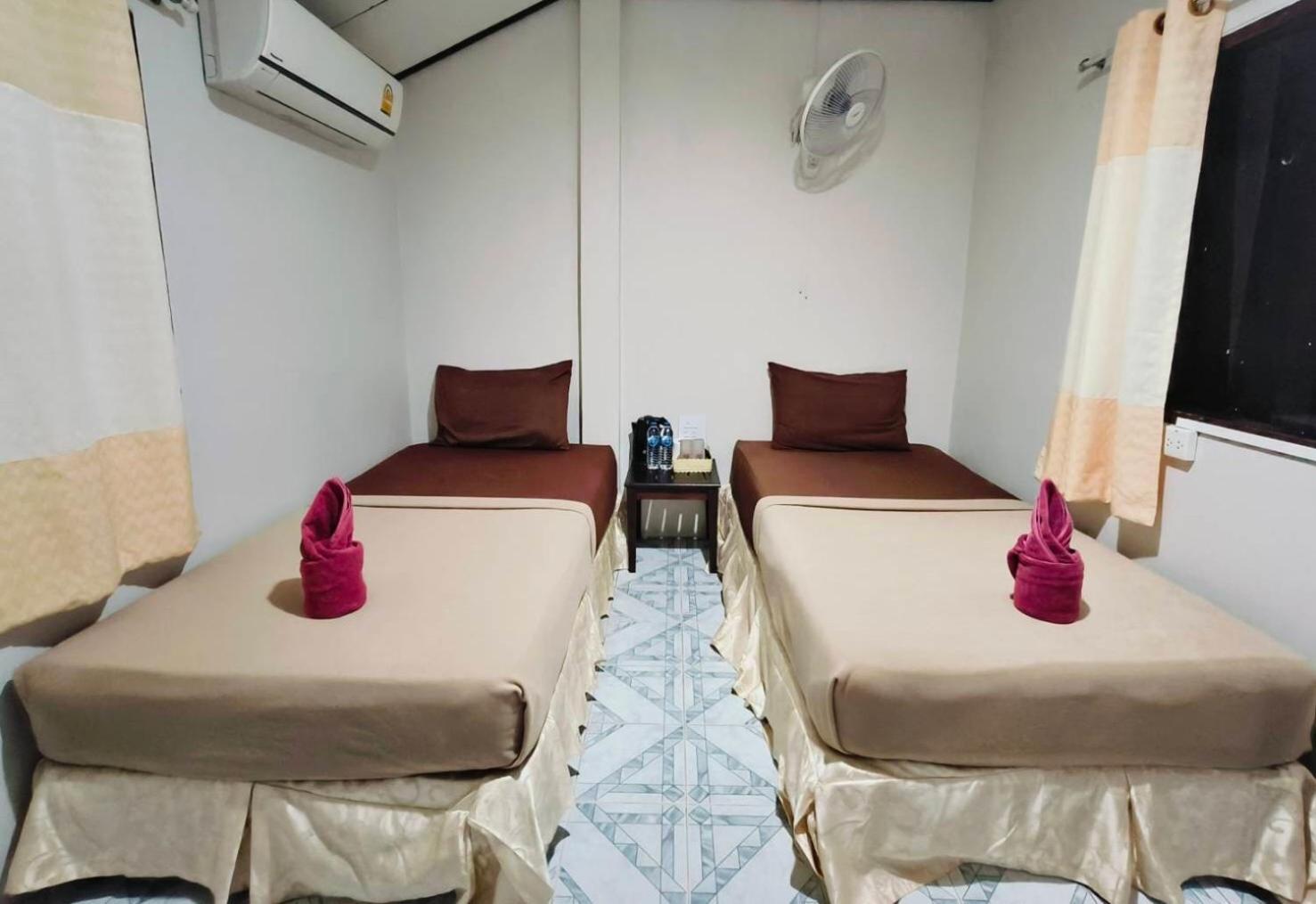 Phangan Lodge Baan Tai Bagian luar foto