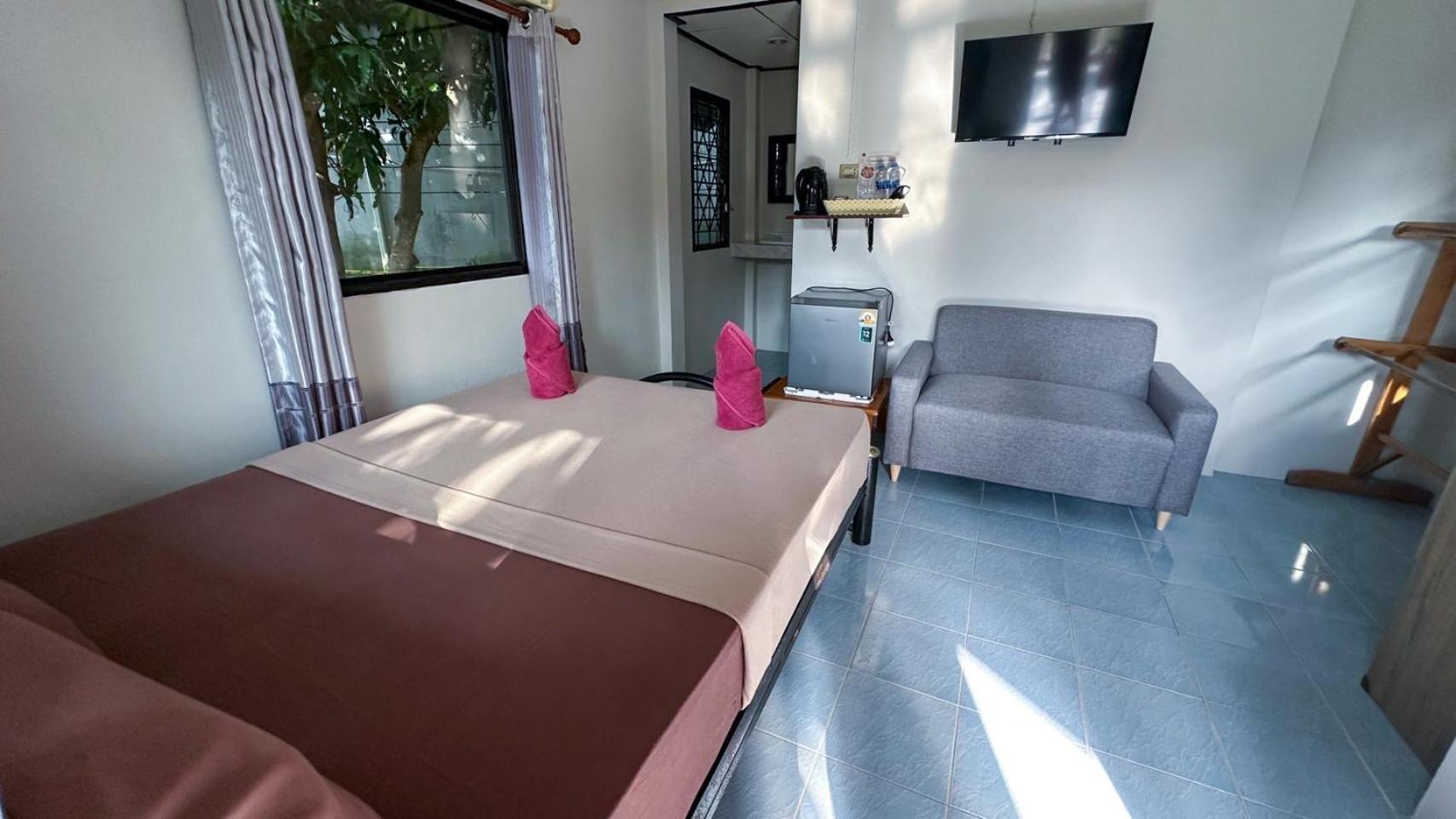 Phangan Lodge Baan Tai Bagian luar foto